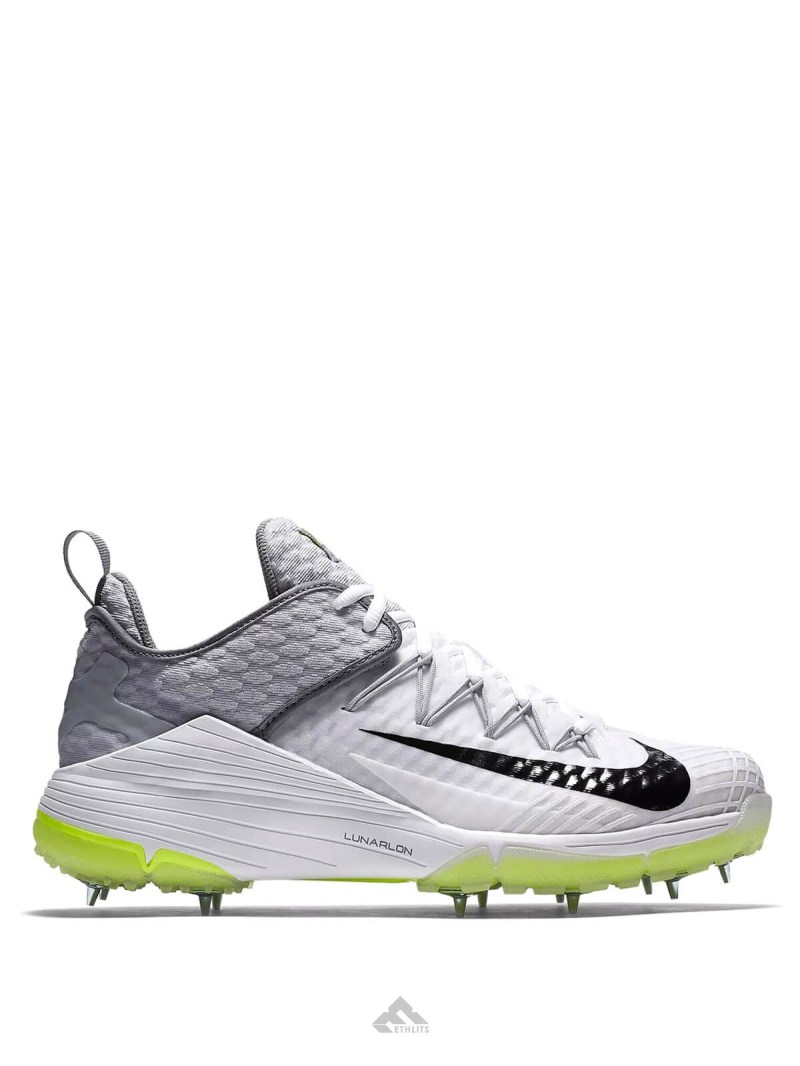 buy nike cricket shoes